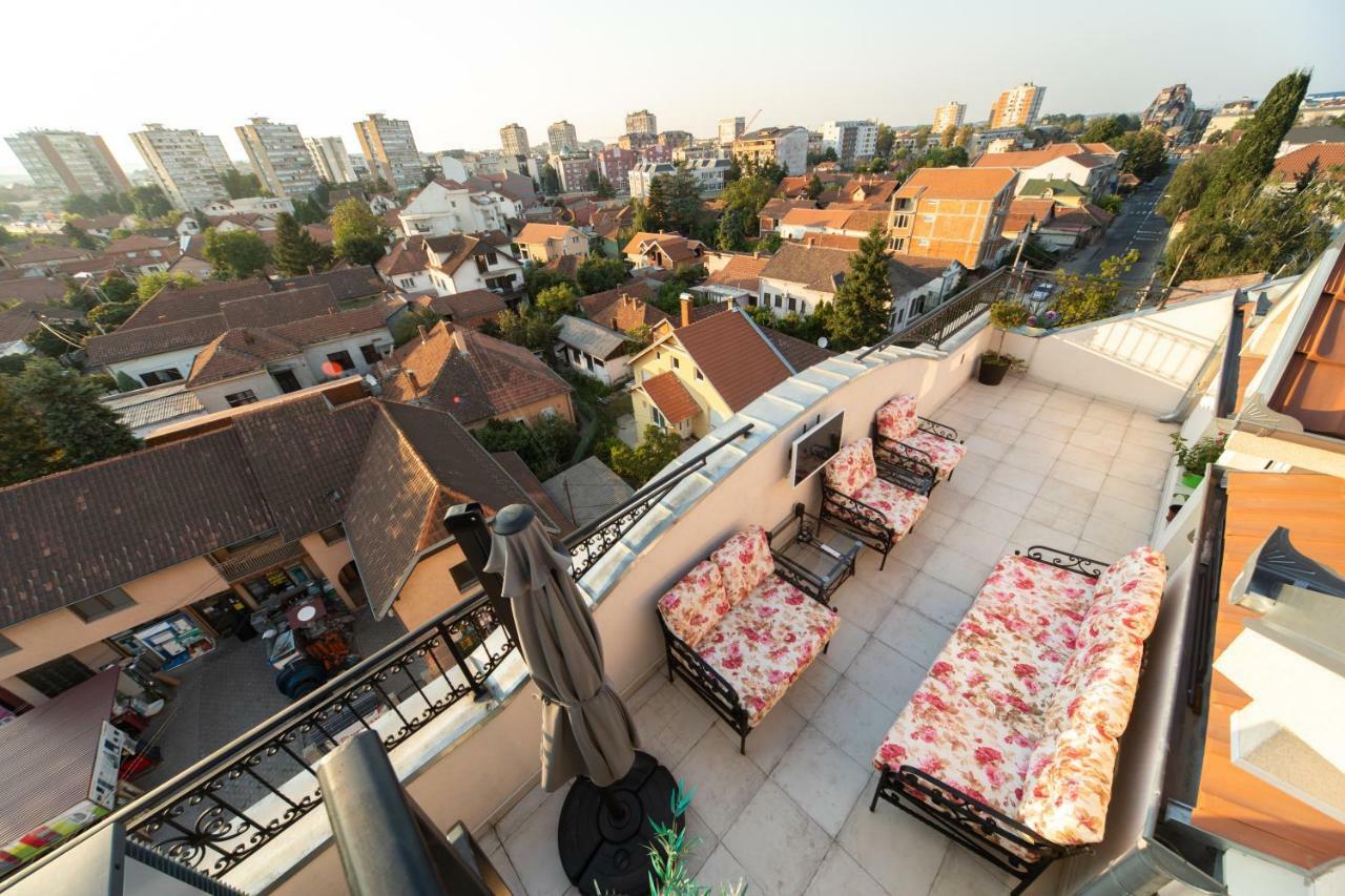 New And Nice Apartments 크라구예바츠 외부 사진